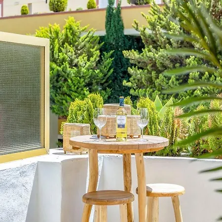 Oleholidays 317 Romana Playa Junto Al Mar Apartment *