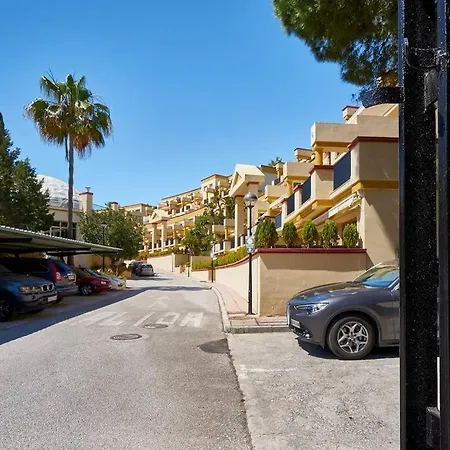 Oleholidays 317 Romana Playa Junto Al Mar Apartment Marbella