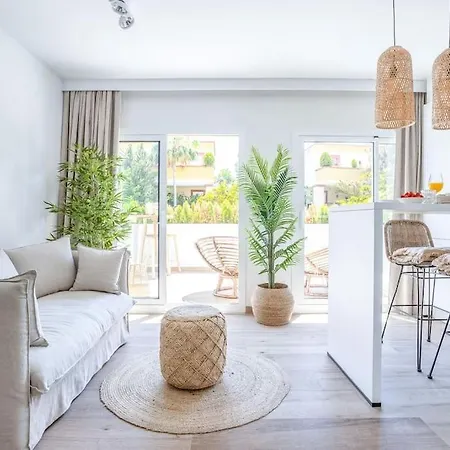 Oleholidays 317 Romana Playa Junto Al Mar Apartment Marbella